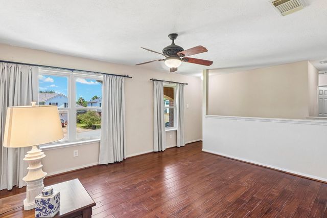 8807 Lacy Willow Court, Tomball, TX 77375