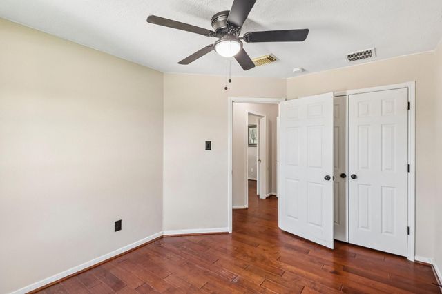 8807 Lacy Willow Court, Tomball, TX 77375