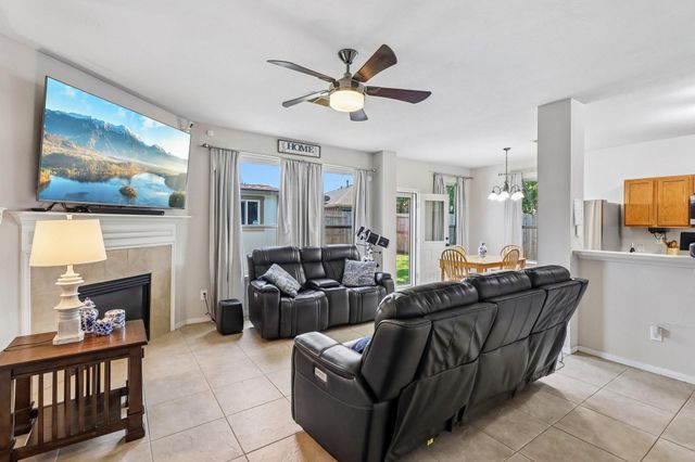 8807 Lacy Willow Court, Tomball, TX 77375