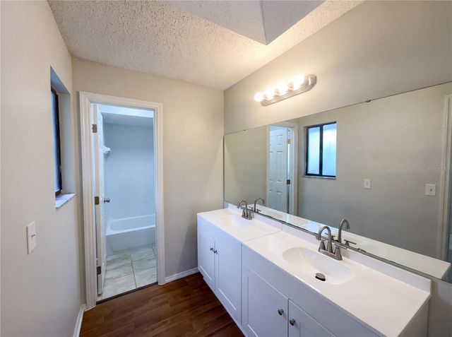 147 CORALWOOD CIRCLE, Kissimmee, FL 34743
