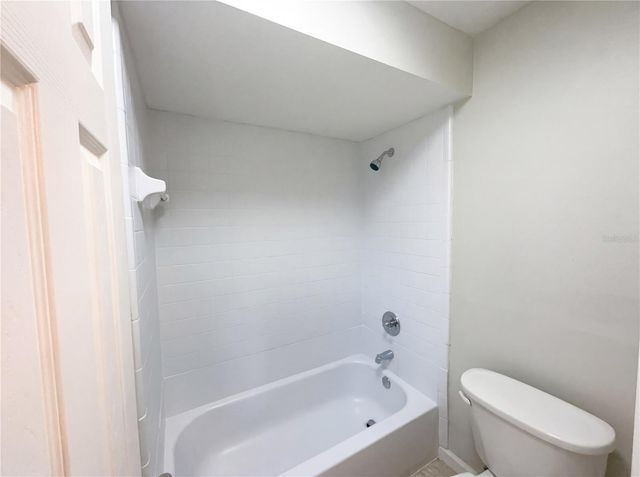 147 CORALWOOD CIRCLE, Kissimmee, FL 34743