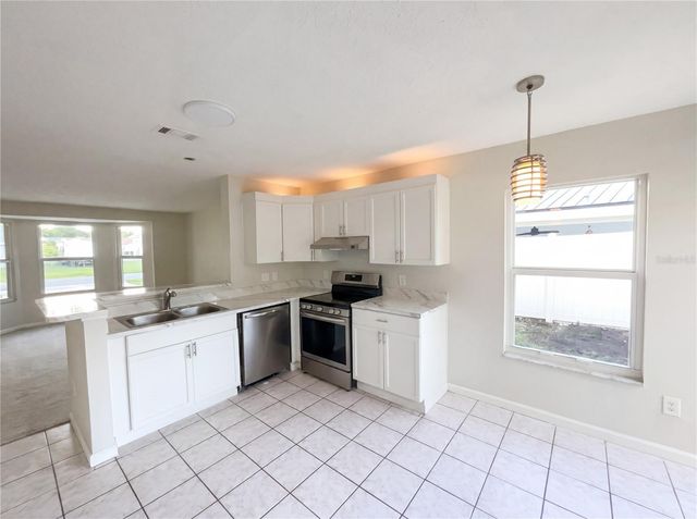 147 CORALWOOD CIRCLE, Kissimmee, FL 34743