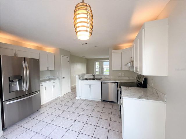 147 CORALWOOD CIRCLE, Kissimmee, FL 34743