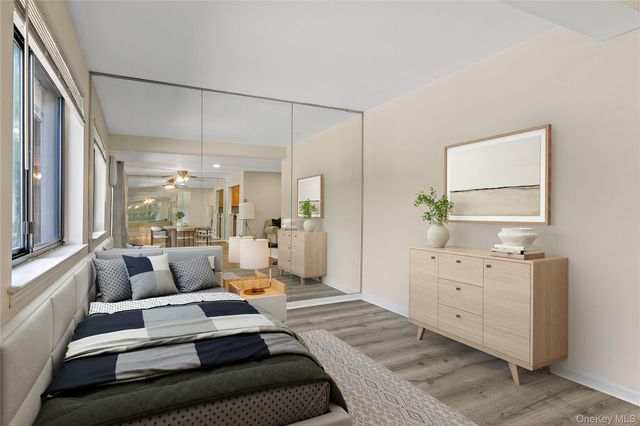 500 Central Park Avenue 323, Scarsdale, NY 10583