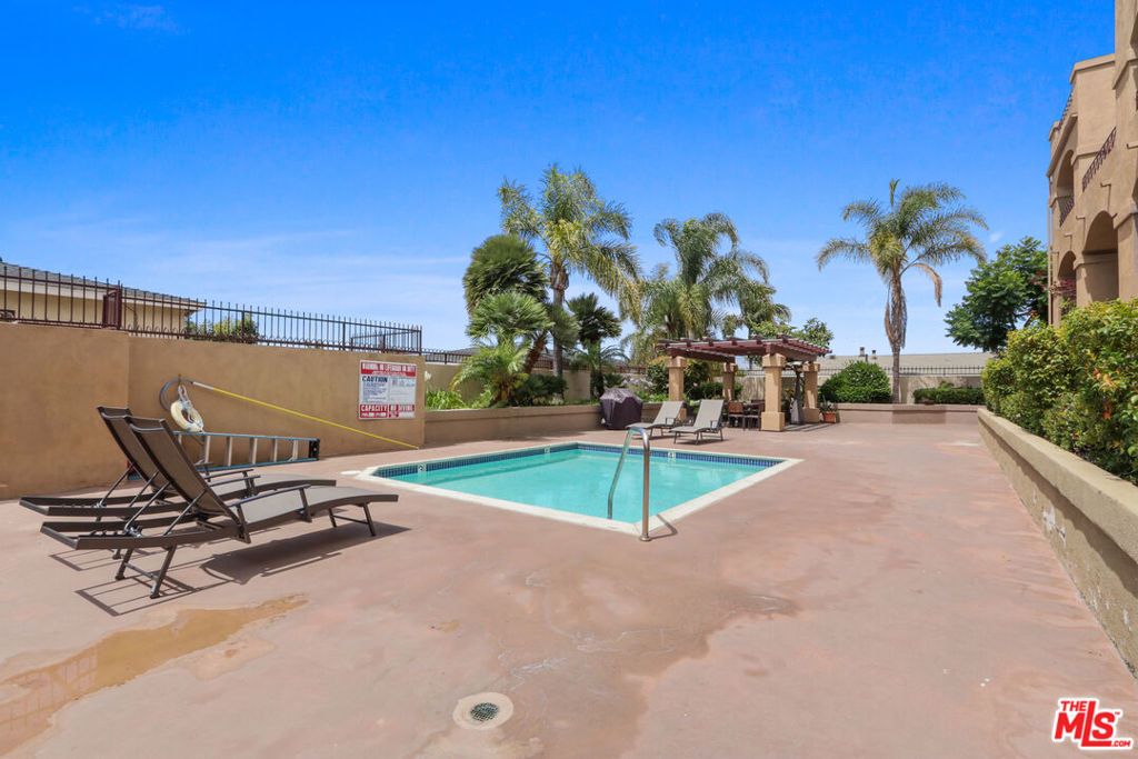 Image 16 of property listing at 1775 Ohio Avenue 110, Long Beach, CA 90804