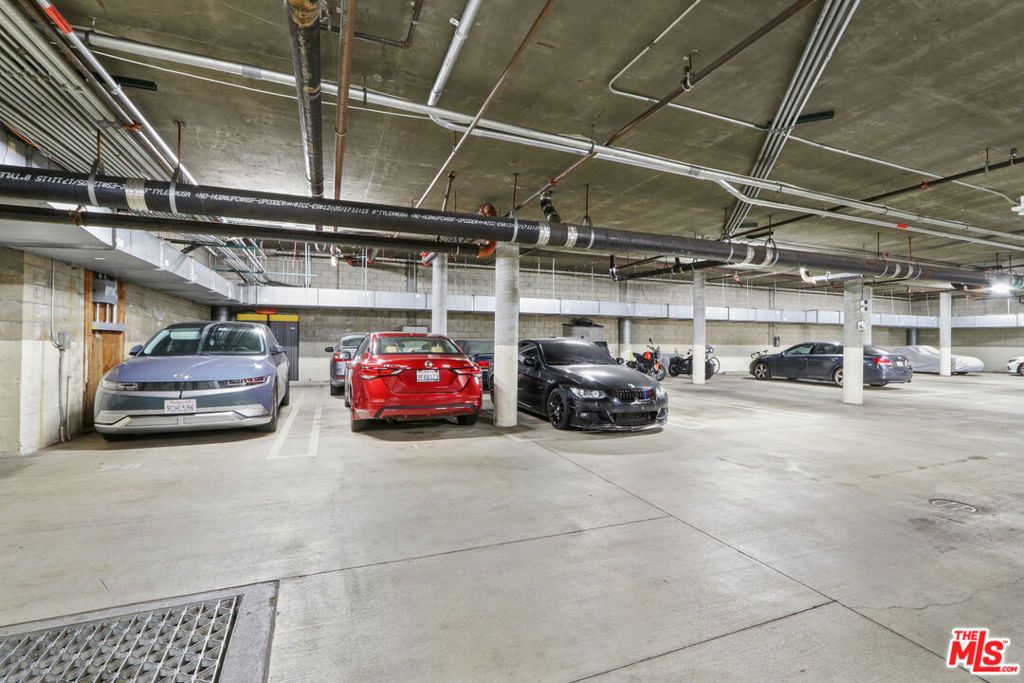 Image 17 of property listing at 1775 Ohio Avenue 110, Long Beach, CA 90804