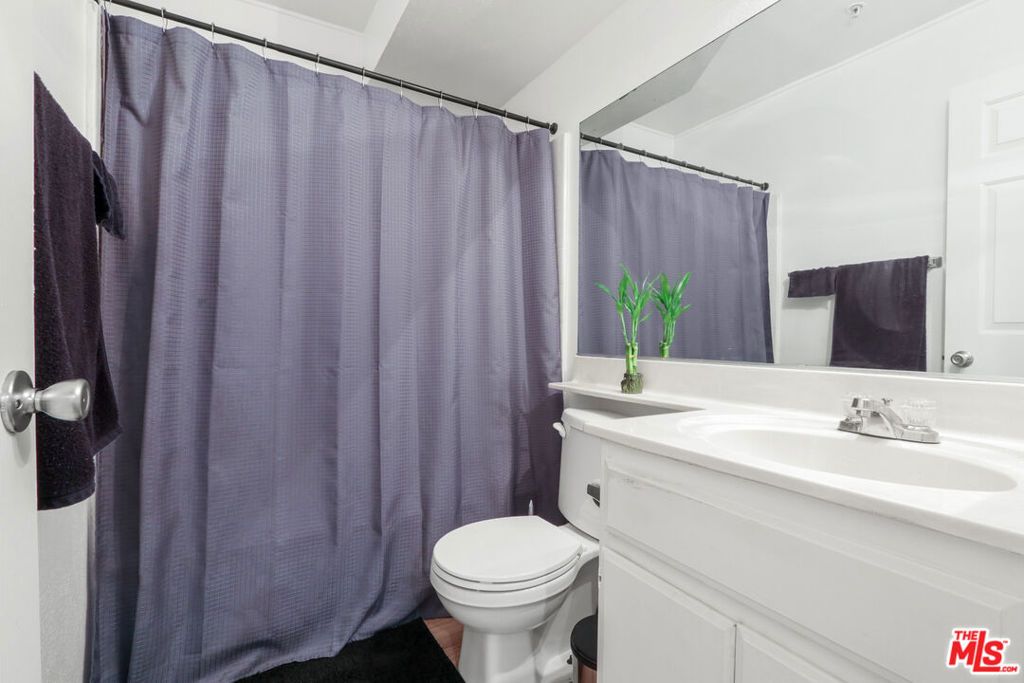 Image 9 of property listing at 1775 Ohio Avenue 110, Long Beach, CA 90804