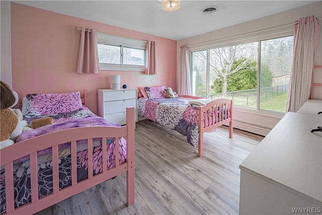 6998 Shawnee Road, Wheatfield, NY 14120