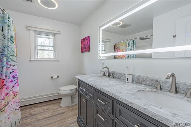 6998 Shawnee Road, Wheatfield, NY 14120