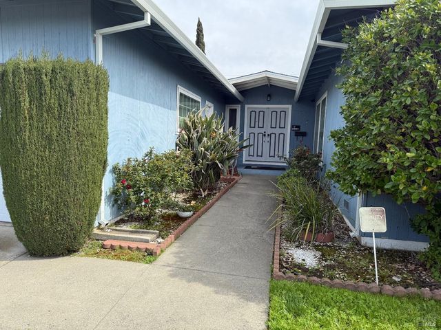 2024 San Luis St, Fairfield, CA 94533