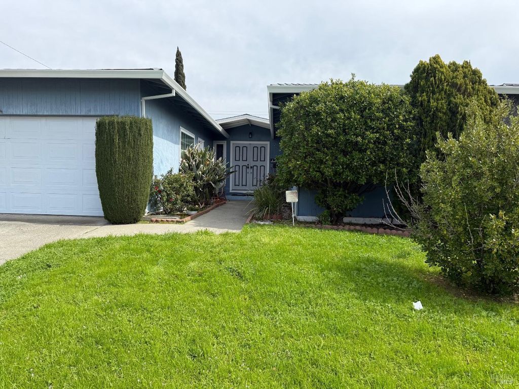 2024 San Luis St, Fairfield, CA 94533
