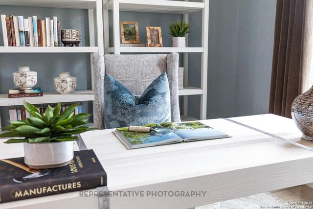 313 White Oak, Castroville, TX 78009