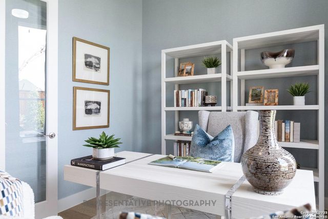 313 White Oak, Castroville, TX 78009