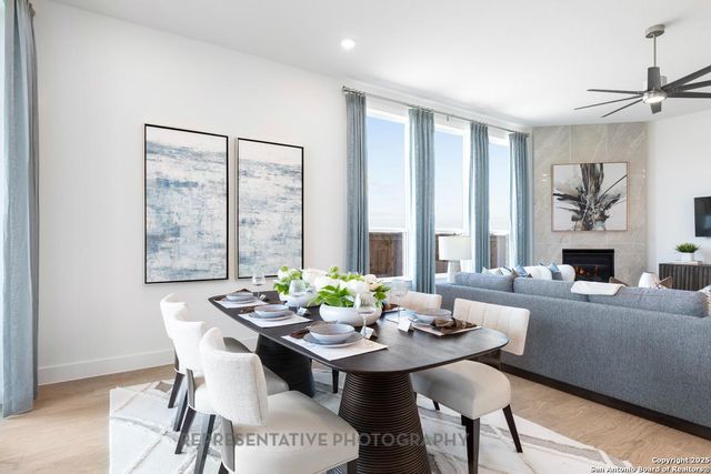 313 White Oak, Castroville, TX 78009