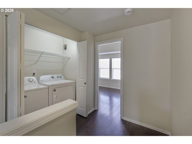 8654 Ne HYDE PARK Ln, Hillsboro, OR 97006