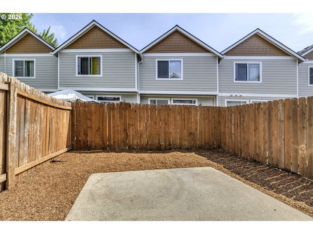 8654 Ne HYDE PARK Ln, Hillsboro, OR 97006