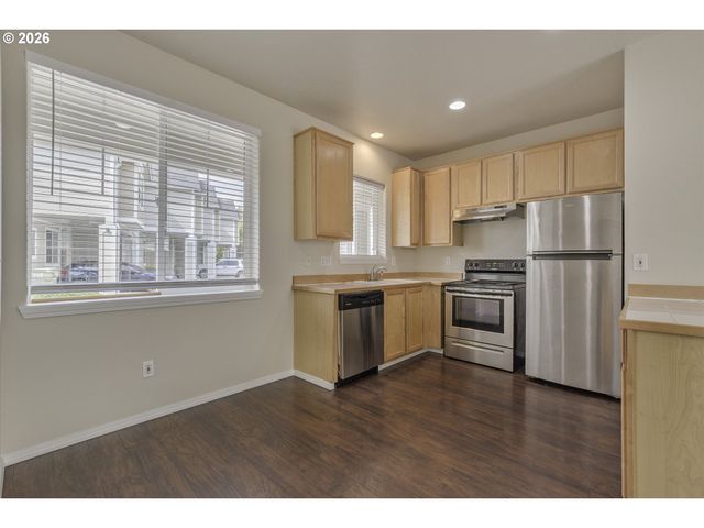8654 Ne HYDE PARK Ln, Hillsboro, OR 97006