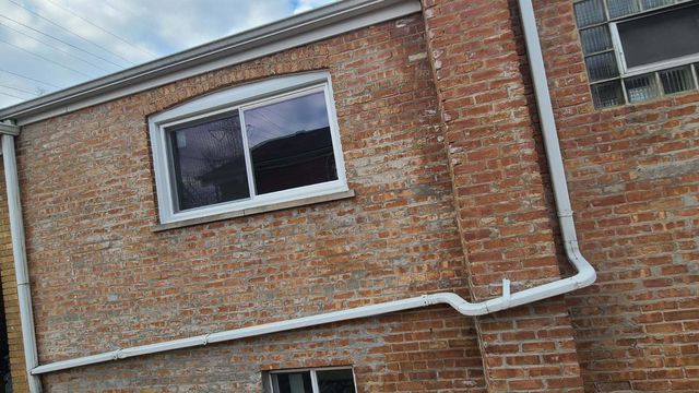 13921 S Stewart Avenue, Riverdale, IL 60827