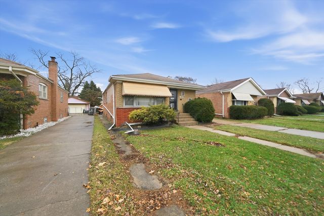 13921 S Stewart Avenue, Riverdale, IL 60827