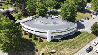 9625 PERRY HIGHWAY, Mccandless, PA 15237