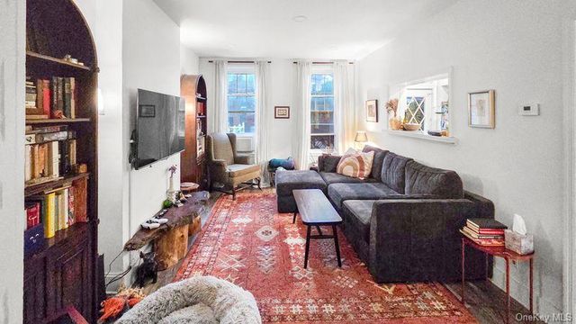 6439 74th Avenue, Glendale, NY 11385