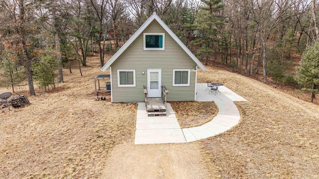 1735 W 19th Avenue, Arkdale, WI 54613