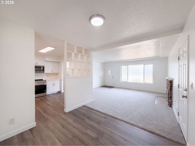 465 Sw 139TH Ave, Beaverton, OR 97006