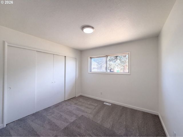 465 Sw 139TH Ave, Beaverton, OR 97006