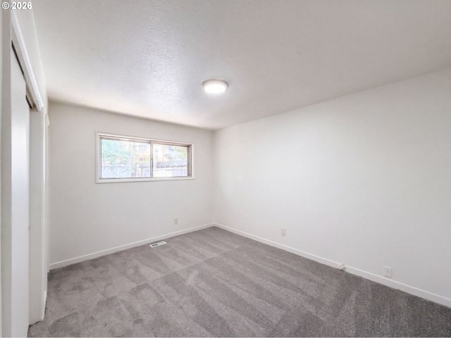 465 Sw 139TH Ave, Beaverton, OR 97006