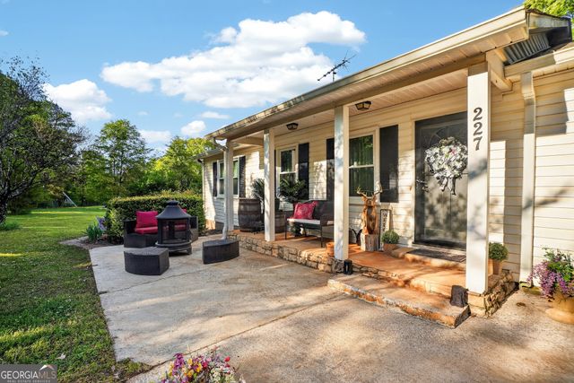 227 Shady Lane, Williamson, GA 30292