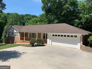 2761 Cocklebur Road, Decatur, GA 30034