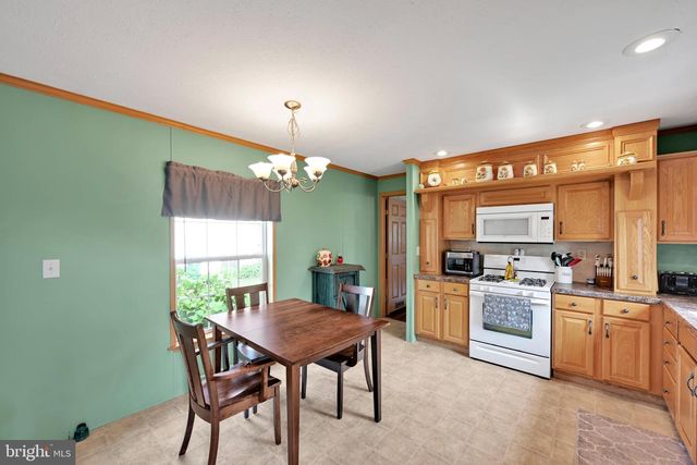 40 RIDGEWOOD MNR, Manheim, PA 17545