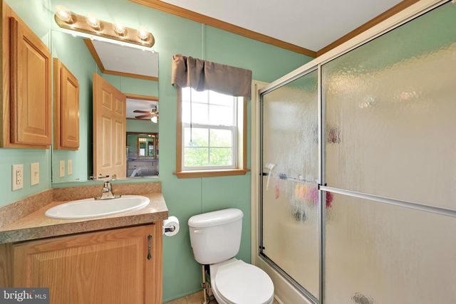40 RIDGEWOOD MNR, Manheim, PA 17545