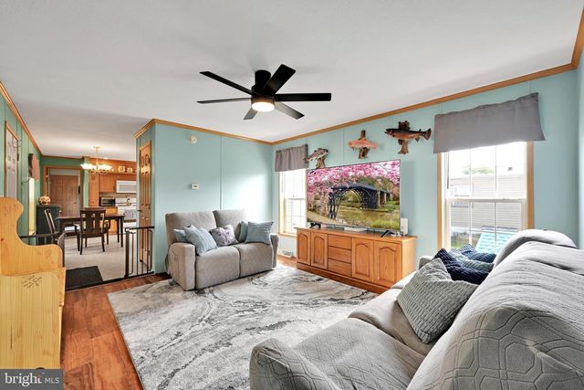 40 RIDGEWOOD MNR, Manheim, PA 17545