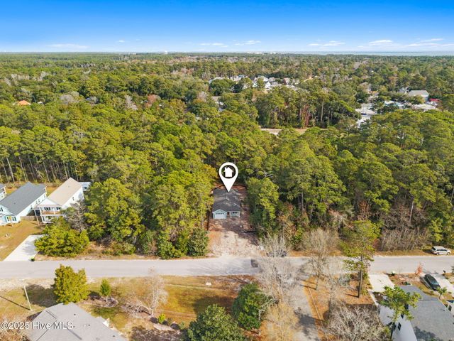 1200 N Caswell Avenue, Southport, NC 28461