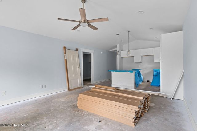 1200 N Caswell Avenue, Southport, NC 28461