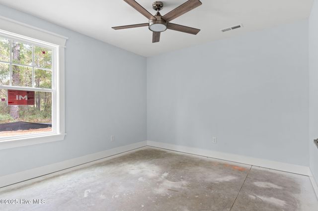 1200 N Caswell Avenue, Southport, NC 28461