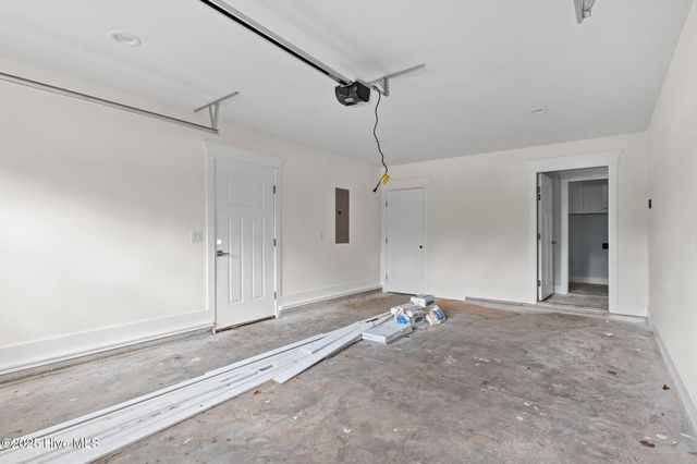 1200 N Caswell Avenue, Southport, NC 28461