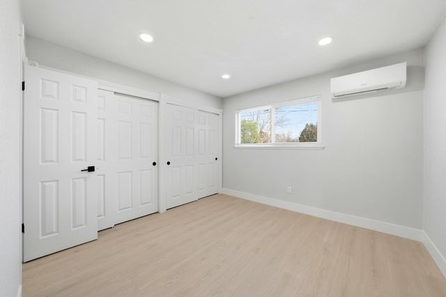 4904 Tulsa Ave, Olivehurst, CA 95961