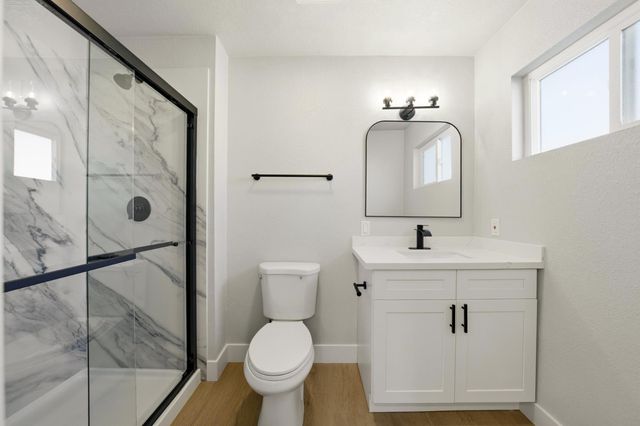 4904 Tulsa Ave, Olivehurst, CA 95961