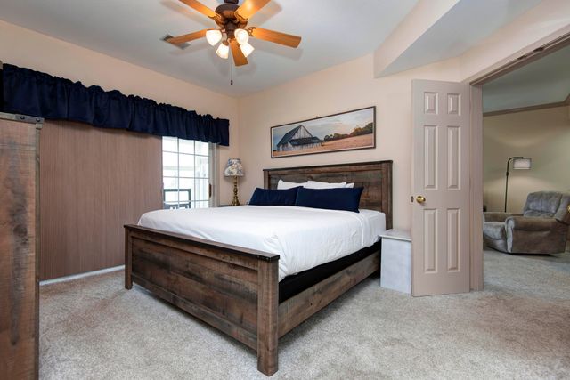 300 Glory Road Apt 4-1, Branson, MO 65616