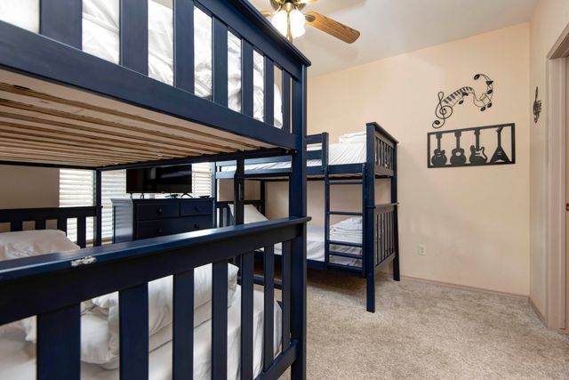 300 Glory Road Apt 4-1, Branson, MO 65616