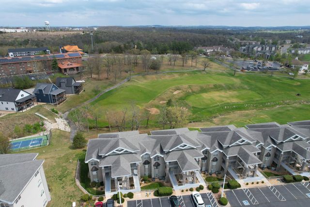 300 Glory Road Apt 4-1, Branson, MO 65616