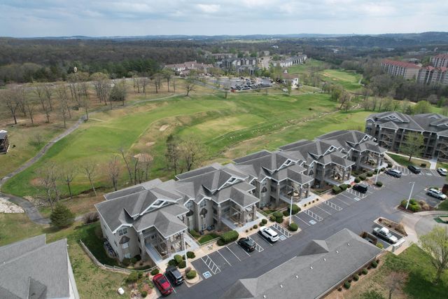 300 Glory Road Apt 4-1, Branson, MO 65616