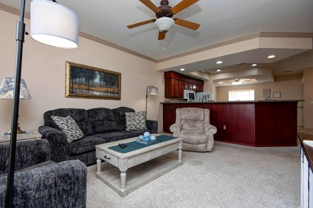 300 Glory Road Apt 4-1, Branson, MO 65616