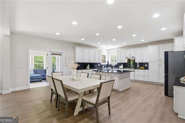 5420 Sandstone Court, Cumming, GA 30040