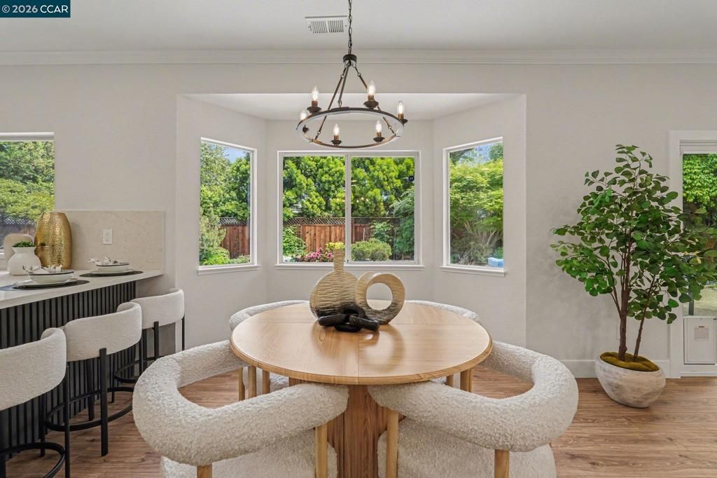 Image 12 of property listing at 1172 Flowerwood Pl, Walnut Creek, CA 94598