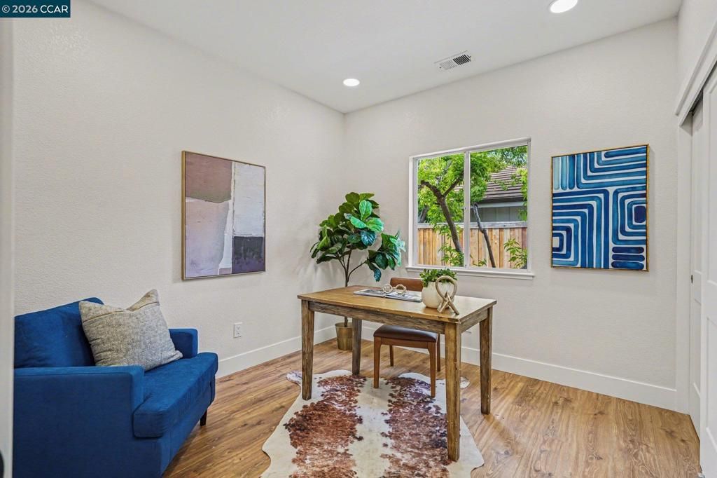 Image 15 of property listing at 1172 Flowerwood Pl, Walnut Creek, CA 94598