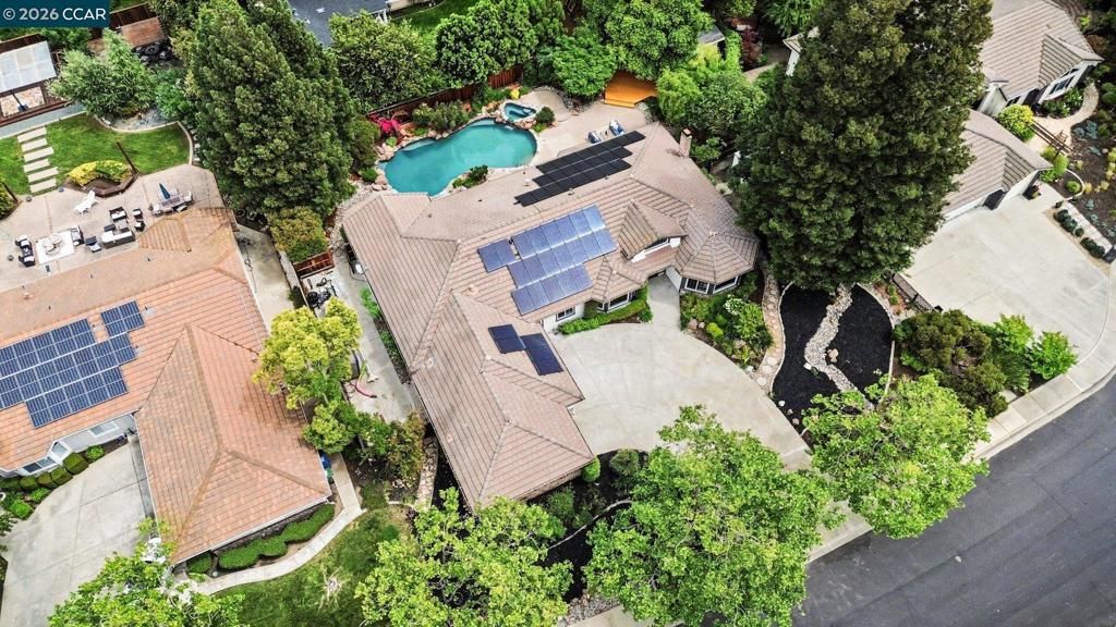 Image 32 of property listing at 1172 Flowerwood Pl, Walnut Creek, CA 94598