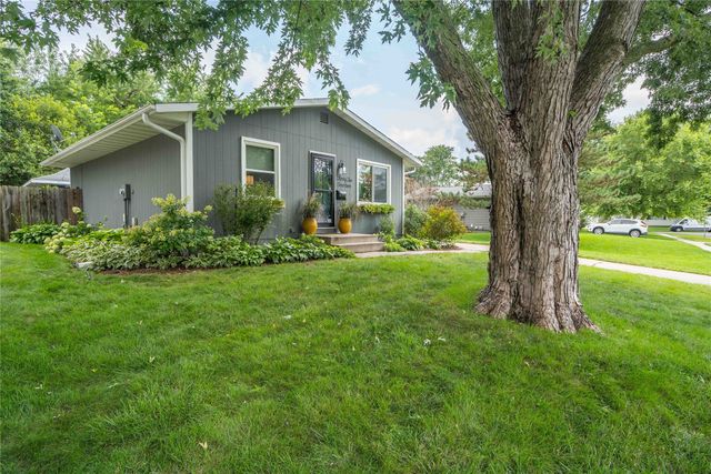 3214 Nixon Avenue, Ames, IA 50010